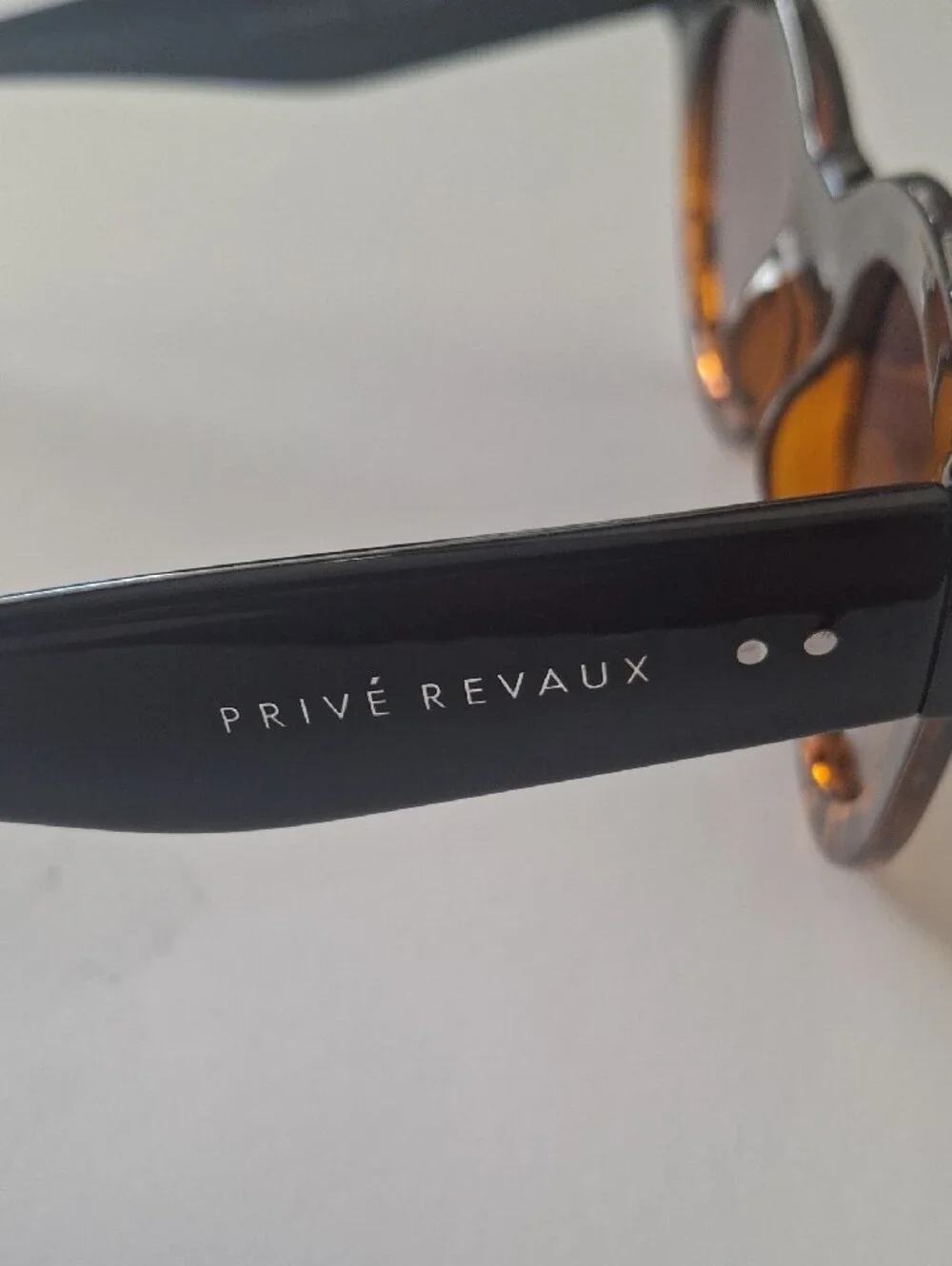 Women’s Cat-Eye Sunglasses in Black with Tortoise Trim